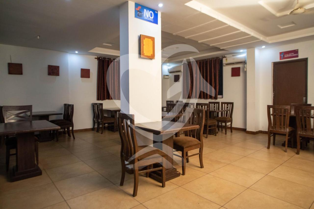 De Alcazar Calangute Hotel Bagian luar foto