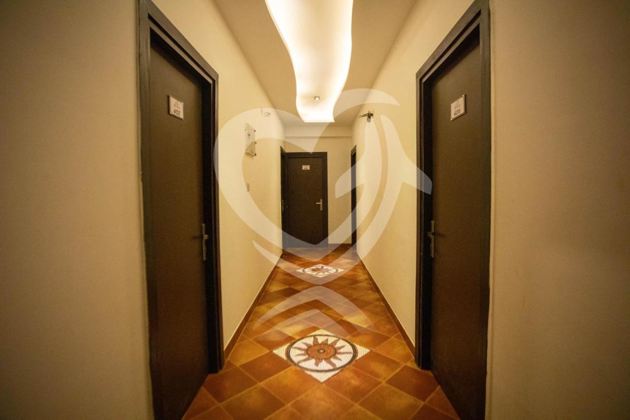 De Alcazar Calangute Hotel Bagian luar foto