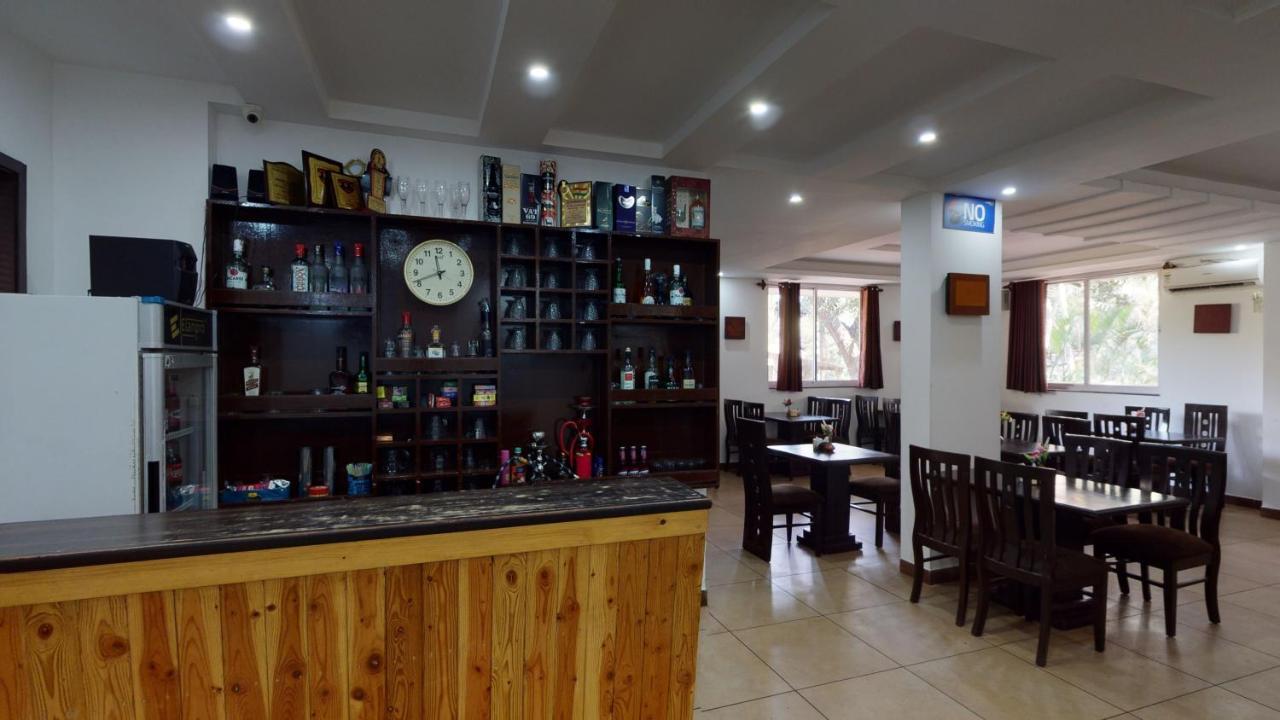 De Alcazar Calangute Hotel Bagian luar foto